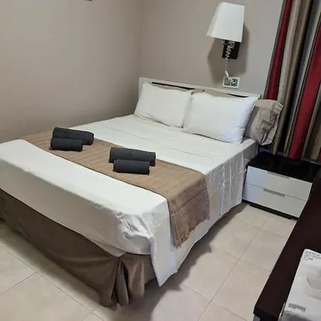 Deluxe De Apartment